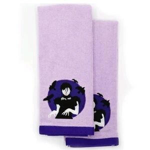 WEDNESDAY NWT 2pc 100% cotton hand towel set -lavender/purple -25x15